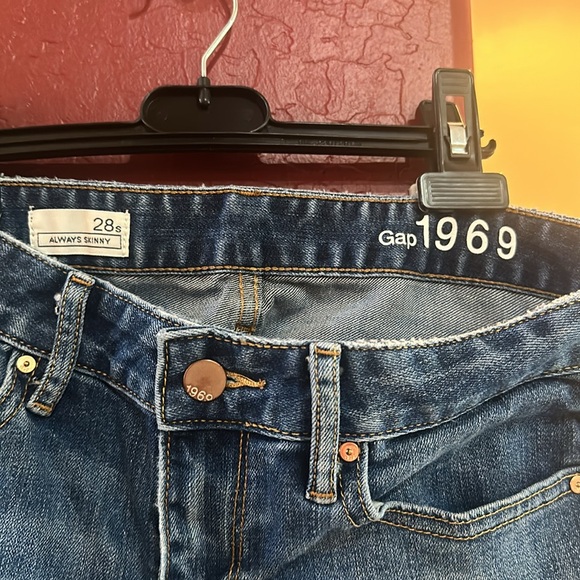 Gap1969 always skinny jeans - Picture 2 of 3